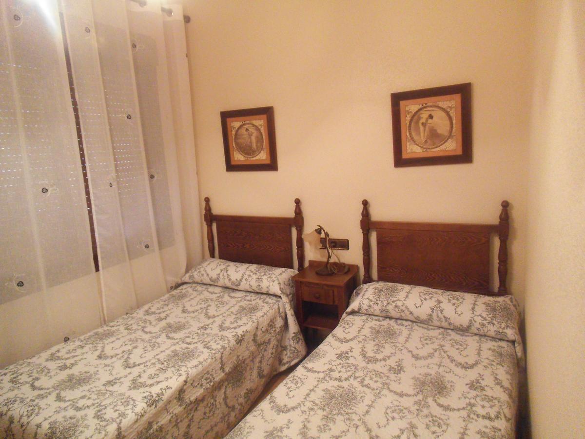 Hostal Los Galgos Yepes Zewnętrze zdjęcie